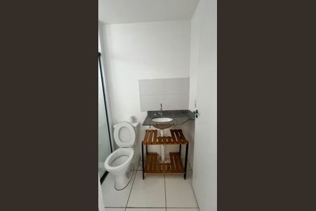 Apartamento para alugar com 57m², 2 quartos e 1 vaga Apartamento para alugar com 57m², 2 quartos e 1 vagaBanheiro