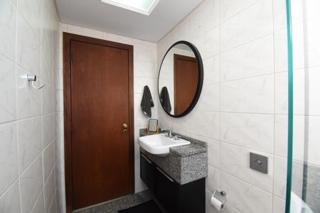 Apartamento para alugar com 300m², 3 quartos e 2 vagasBanheiro social