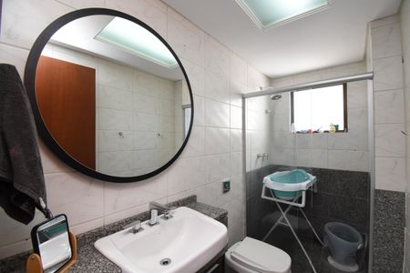 Apartamento para alugar com 300m², 3 quartos e 2 vagasBanheiro social