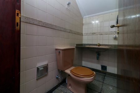 Casa para alugar com 207m², 3 quartos e 2 vagas Casa para alugar com 207m², 3 quartos e 2 vagasLavabo