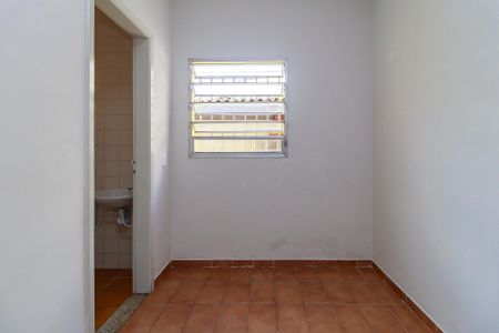 Casa para alugar com 207m², 3 quartos e 2 vagas Casa para alugar com 207m², 3 quartos e 2 vagasÁrea de Serviço - Quarto