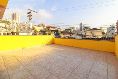 Casa para alugar com 207m², 3 quartos e 2 vagas Casa para alugar com 207m², 3 quartos e 2 vagasTerraço