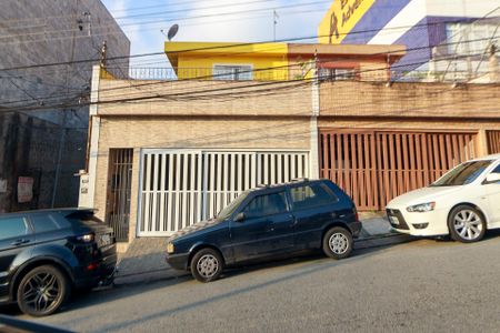 Casa para alugar com 207m², 3 quartos e 2 vagas Casa para alugar com 207m², 3 quartos e 2 vagasFachada