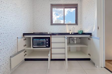 Studio para alugar com 31m², 1 quarto e sem vaga Studio para alugar com 31m², 1 quarto e sem vagaCozinha - Armários