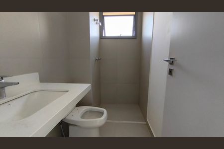 Apartamento à venda com 146m², 2 quartos e 2 vagasBanheiro da Suíte 2
