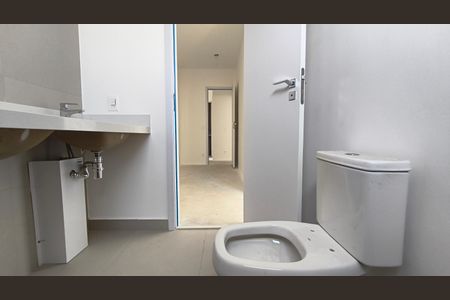 Apartamento à venda com 146m², 2 quartos e 2 vagasBanheiro da Suíte 1