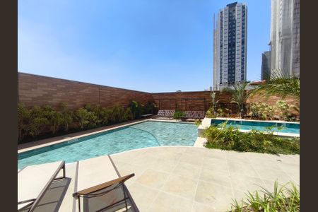Apartamento à venda com 146m², 2 quartos e 2 vagasPiscina