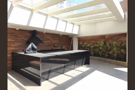 Apartamento à venda com 146m², 2 quartos e 2 vagasChurrasqueira