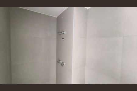 Apartamento à venda com 146m², 2 quartos e 2 vagasBanheiro