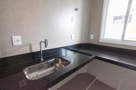 Apartamento para alugar com 94m², 3 quartos e 2 vagasCozinha