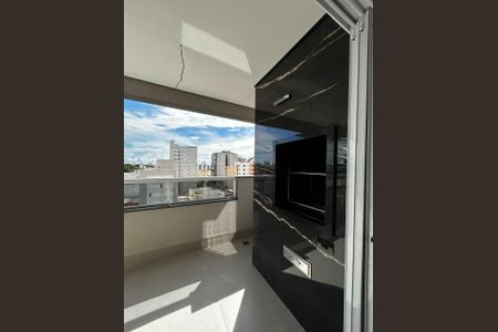 Apartamento para alugar com 94m², 3 quartos e 2 vagas Apartamento para alugar com 94m², 3 quartos e 2 vagasChurrasqueira