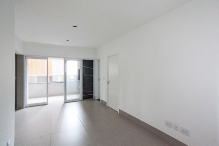 Sala de apartamento para alugar com 3 quartos, 94m² em Saraiva, Uberlândia