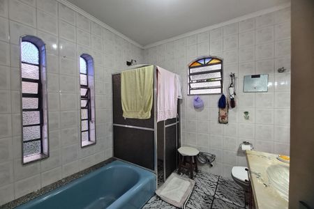 Casa à venda com 220m², 2 quartos e 4 vagas Casa à venda com 220m², 2 quartos e 4 vagasSuite 2