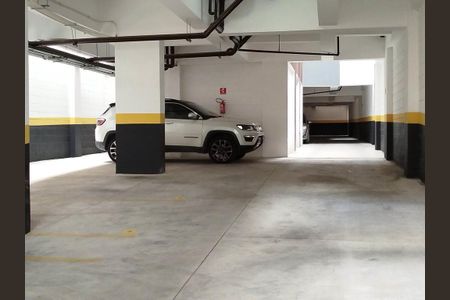 Apartamento para alugar com 37m², 2 quartos e 1 vagaGaragem