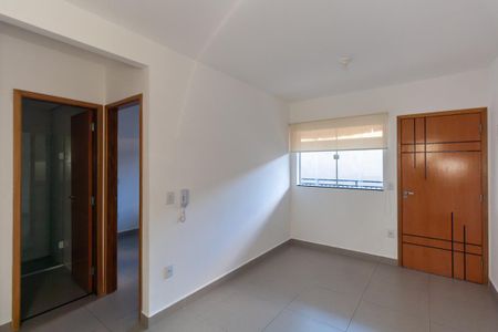 Apartamento para alugar com 37m², 2 quartos e sem vaga Apartamento para alugar com 37m², 2 quartos e sem vagaSala