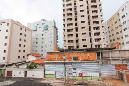 Apartamento para alugar com 94m², 3 quartos e 1 vaga Apartamento para alugar com 94m², 3 quartos e 1 vagaVista do Quarto