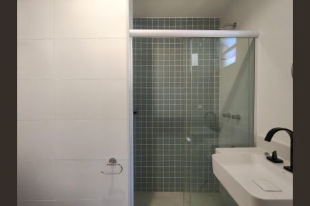 Apartamento para alugar com 120m², 3 quartos e sem vaga Apartamento para alugar com 120m², 3 quartos e sem vagaBanheiro da Suíte