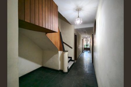 Apartamento para alugar com 120m², 3 quartos e sem vaga Apartamento para alugar com 120m², 3 quartos e sem vagaFachada e portaria