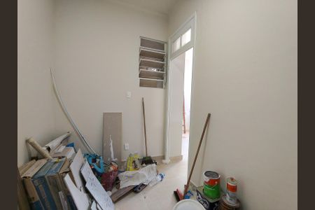 Apartamento para alugar com 120m², 3 quartos e sem vaga Apartamento para alugar com 120m², 3 quartos e sem vagaQuarto de Serviço