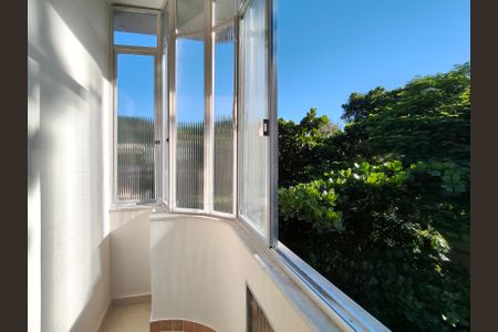 Apartamento para alugar com 120m², 3 quartos e sem vaga Apartamento para alugar com 120m², 3 quartos e sem vagaQuarto 1