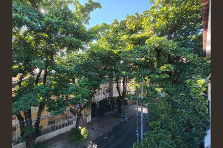 Apartamento para alugar com 120m², 3 quartos e sem vaga Apartamento para alugar com 120m², 3 quartos e sem vagaVista da Sala