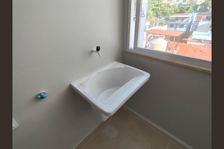 Apartamento para alugar com 120m², 3 quartos e sem vaga Apartamento para alugar com 120m², 3 quartos e sem vagaÁrea de Serviço