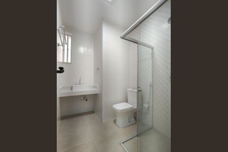 Apartamento para alugar com 120m², 3 quartos e sem vaga Apartamento para alugar com 120m², 3 quartos e sem vagaBanheiro Corredor