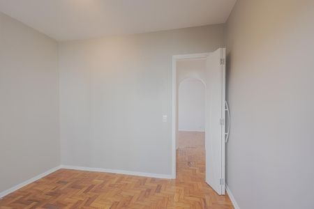 Apartamento à venda com 65m², 2 quartos e 1 vagaQuarto 2