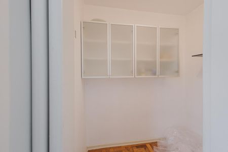 Apartamento à venda com 65m², 2 quartos e 1 vagaÁrea de Serviço