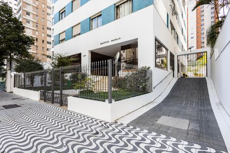 Apartamento à venda com 65m², 2 quartos e 1 vagaFachada