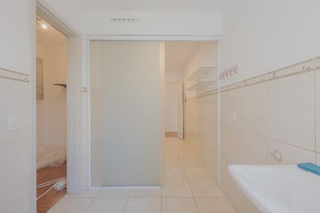 Apartamento à venda com 65m², 2 quartos e 1 vagaÁrea de Serviço