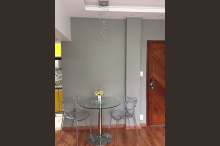 Sala de apartamento à venda com 1 quarto, 40m² em Tijuca, Rio de Janeiro