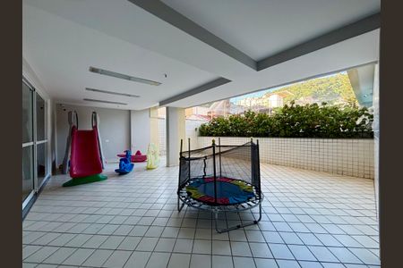 Apartamento para alugar com 180m², 2 quartos e 1 vagaÁrea comum - playground