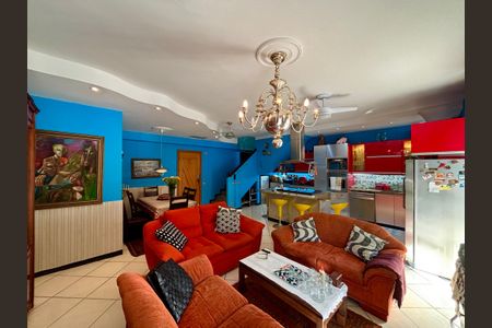 Apartamento para alugar com 180m², 2 quartos e 1 vagaSala