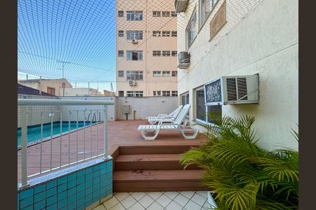 Apartamento para alugar com 180m², 2 quartos e 1 vagaÁrea comum - piscina