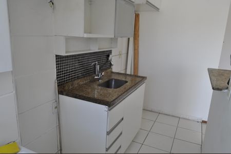 Apartamento à venda com 3 quartos, 60m² em Del Castilho, Rio de Janeiro