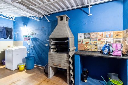 Casa à venda com 102m², 2 quartos e 2 vagasQuintal 