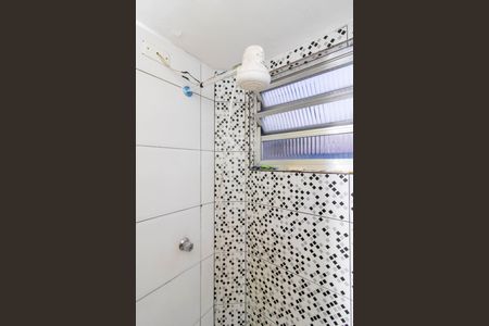 Casa à venda com 102m², 2 quartos e 2 vagasBanheiro