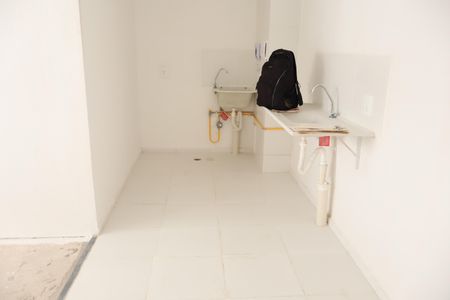Apartamento à venda com 32m², 2 quartos e sem vagaCozinha e Área de Serviço
