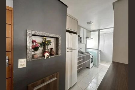 Apartamento para alugar com 70m², 2 quartos e 1 vagaCozinha