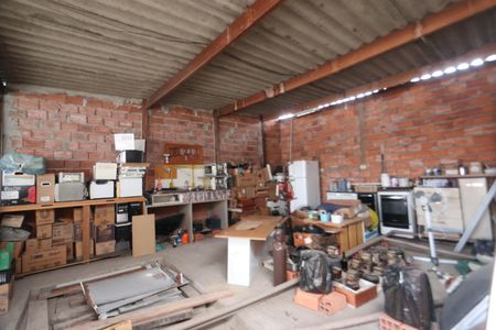 Casa à venda com 125m², 4 quartos e 2 vagasDepósito