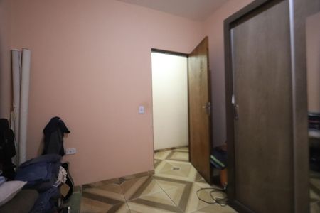 Casa à venda com 125m², 4 quartos e 2 vagasQuarto 2