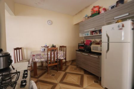 Casa à venda com 125m², 4 quartos e 2 vagasCozinha