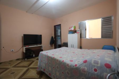 Casa à venda com 125m², 4 quartos e 2 vagasSuíte