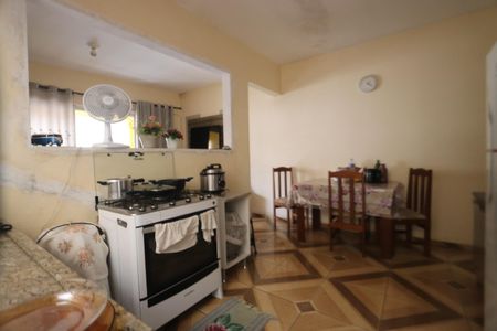 Casa à venda com 125m², 4 quartos e 2 vagasCozinha