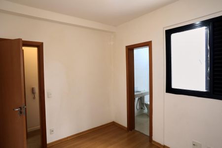 Suíte de apartamento à venda com 2 quartos, 110m² em Sion, Belo Horizonte