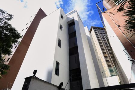 Apartamento à venda com 110m², 2 quartos e 2 vagasFachada