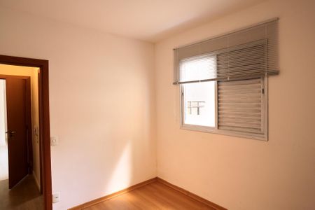 Apartamento à venda com 110m², 2 quartos e 2 vagasQuarto