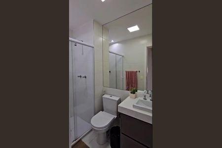 Apartamento à venda com 84m², 2 quartos e 1 vaga Apartamento à venda com 84m², 2 quartos e 1 vagaBanheiro