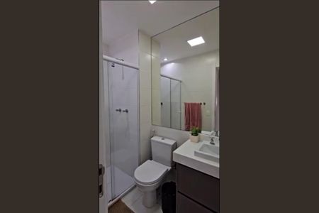 Apartamento à venda com 84m², 2 quartos e 1 vaga Apartamento à venda com 84m², 2 quartos e 1 vagaBanheiro